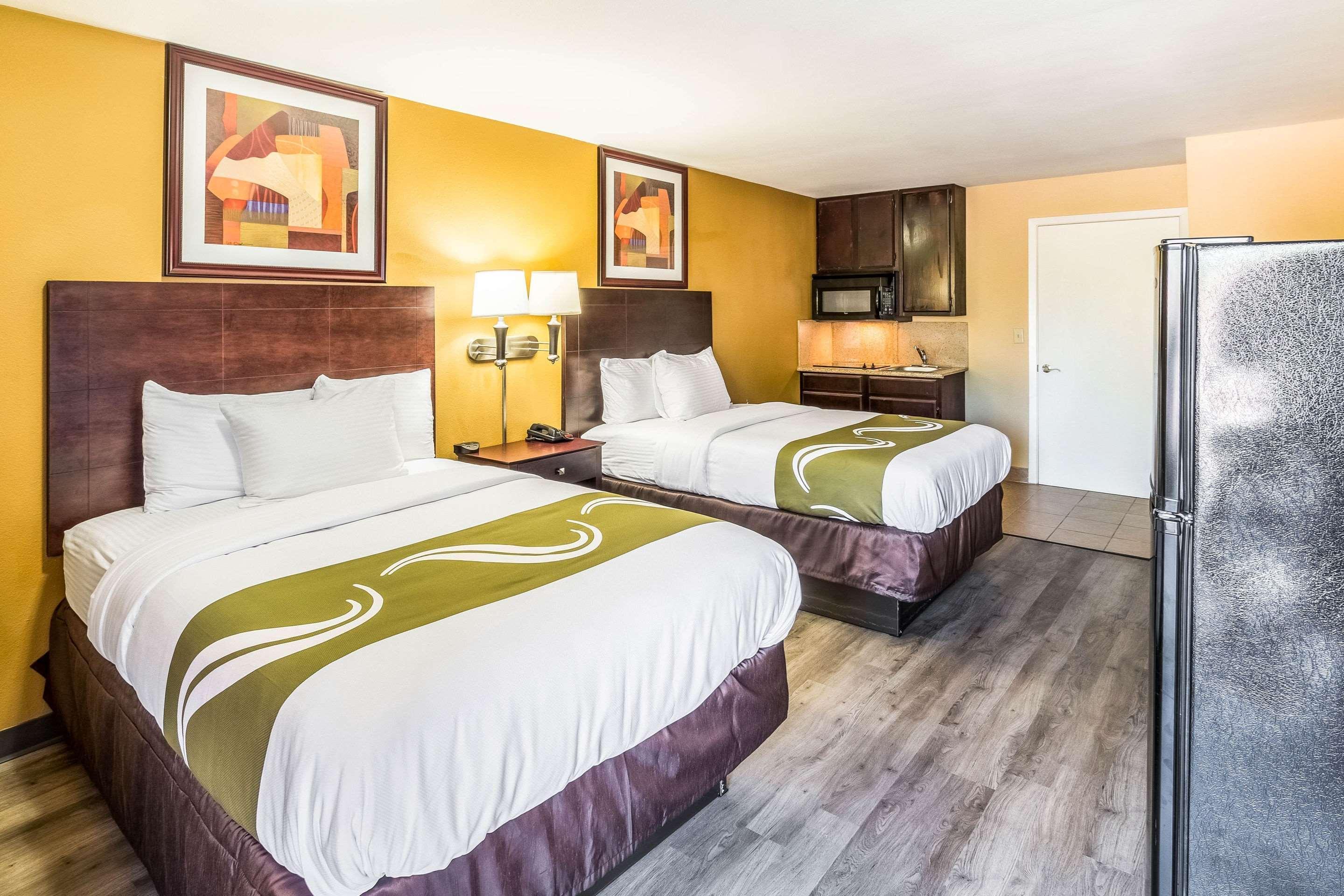 Quality Inn Corsicana Exterior photo